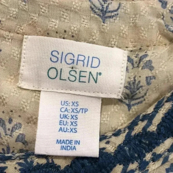 Sigrid Olsen short sleeve pull over blouse.  Size XS - Picture 9 of 10